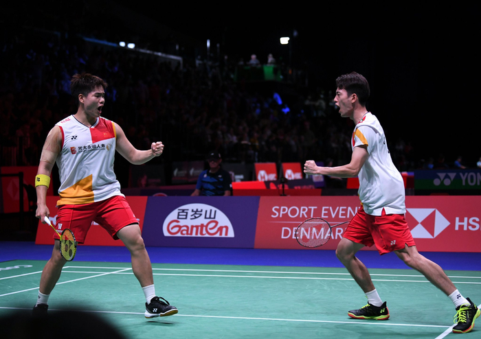 不仅仅是对 不仅仅是对