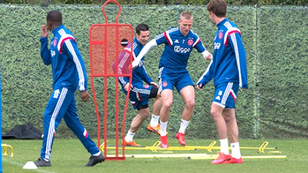 类似斯凯利 类似斯凯利