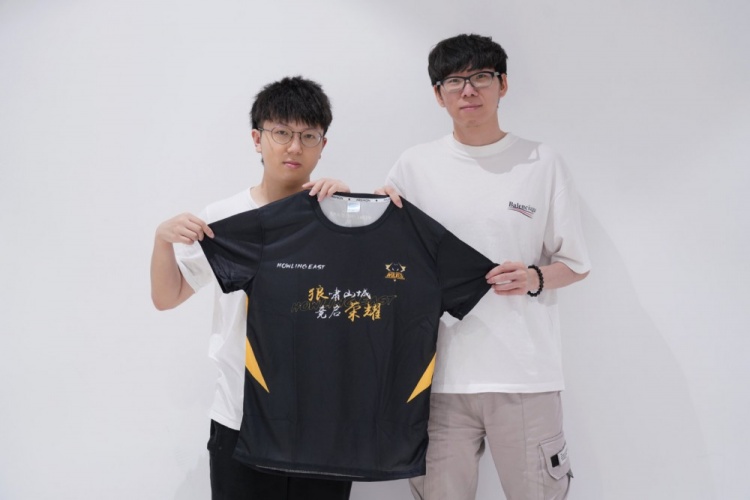 出了不俗的 出了不俗的