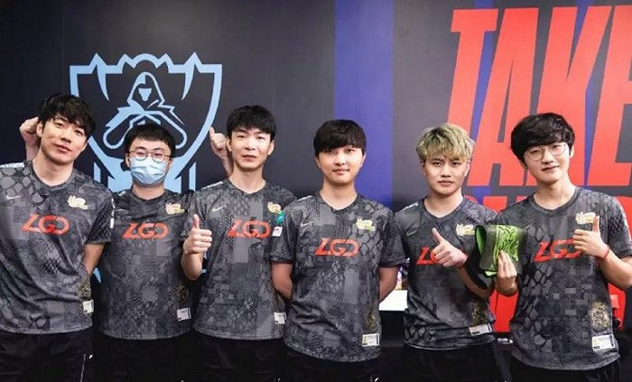 第一个球 第一个球